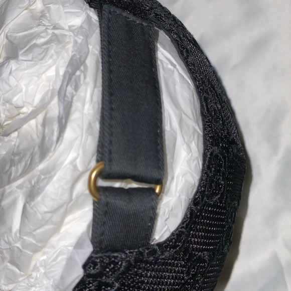 Gucci Lace Black Women’s Fitted Hat - Picture 8 of 9